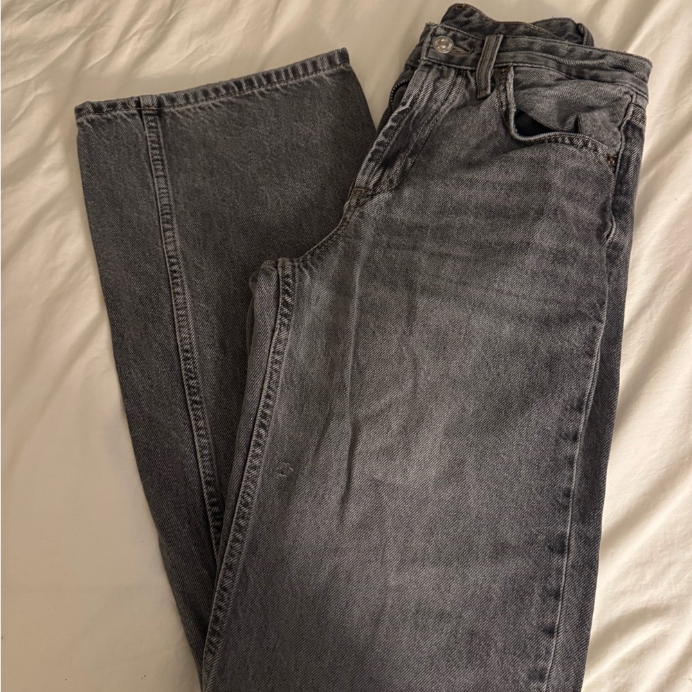 Zara Women's Gray Straight Jeans